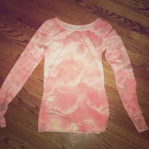 Long sleeve tie die top
